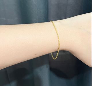 Sale‼️18k Saudi Gold Twisted bracelet