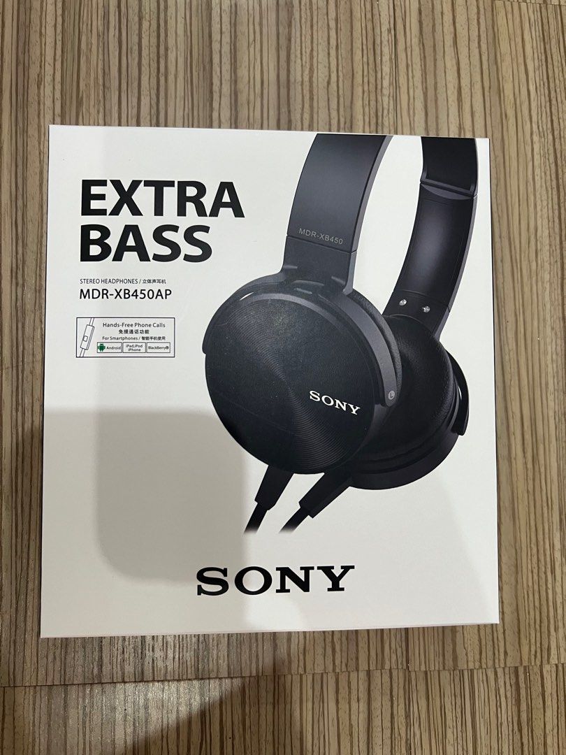 SONY EXTRA BOSS STEREO HEADPHONES (Category: Headphones & Headsets) located in Manila. Submitted by cjtin27 (Listing ID 1309560807, Image 1). Description: ORIGINAL BRAND NEW (NEVER PO NAGAMIT) Extra Boss Stereo Headphones MDR-CB450AP.