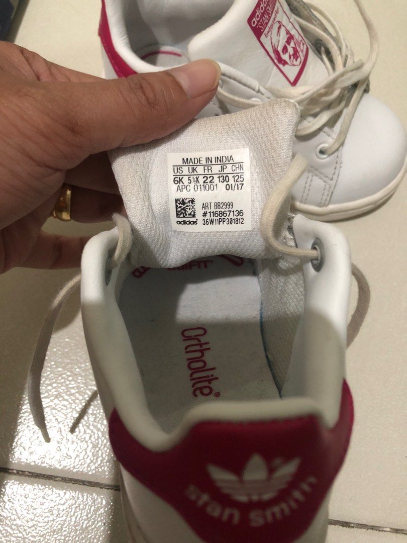 Stan smith kids (Category: Sneakers) located in Taytay. Submitted by kylebern (Listing ID 1309552006, Image 2). Description: No box na Pink white color 14cm medida size Needs cleaning Check my oher stuffs visit my acct.