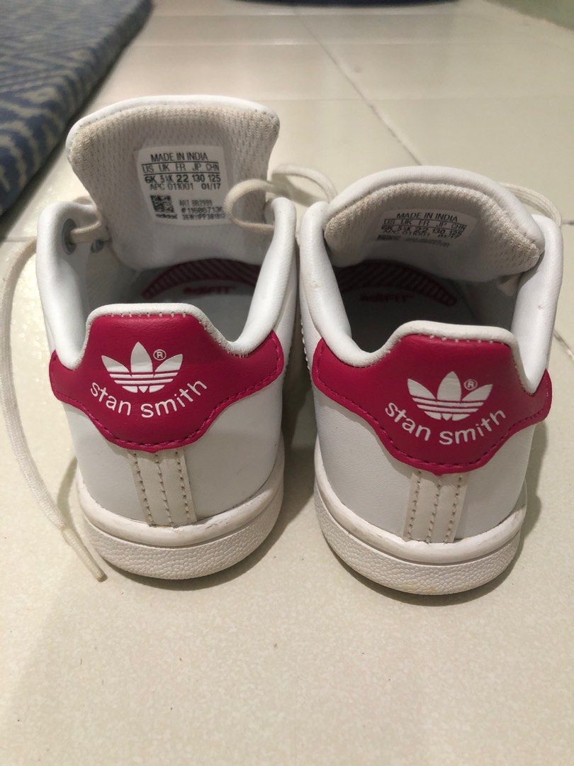 Stan smith kids (Category: Sneakers) located in Taytay. Submitted by kylebern (Listing ID 1309552006, Image 3). Description: No box na Pink white color 14cm medida size Needs cleaning Check my oher stuffs visit my acct.