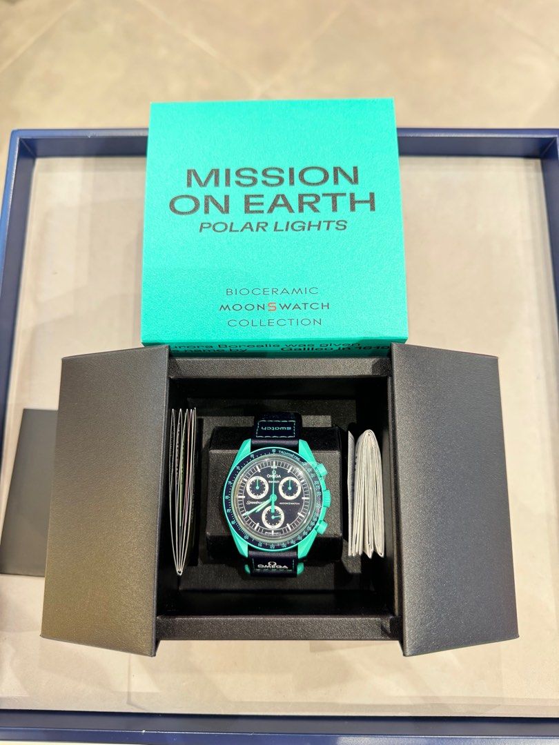 Swatch MISSION ON EARTH-POLAR LIGHT 腕時計（OMEGA Swatch