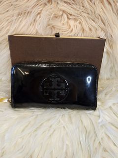 Tory Burch long wallet