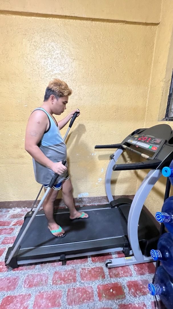 Proform 525x treadmill hotsell