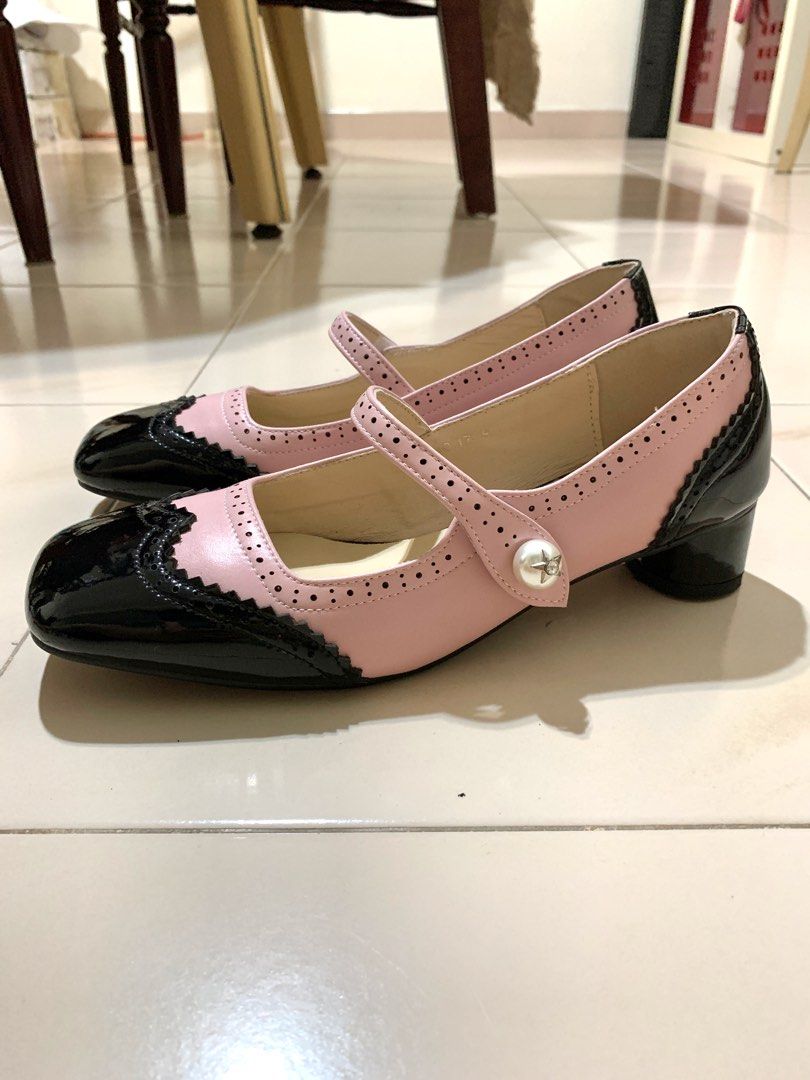 Low heel mary janes cheap