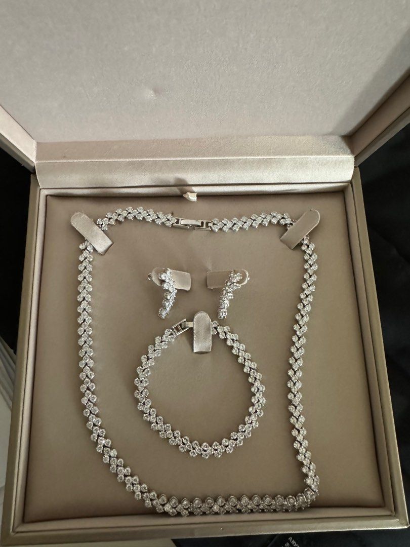 Silver rosse on sale