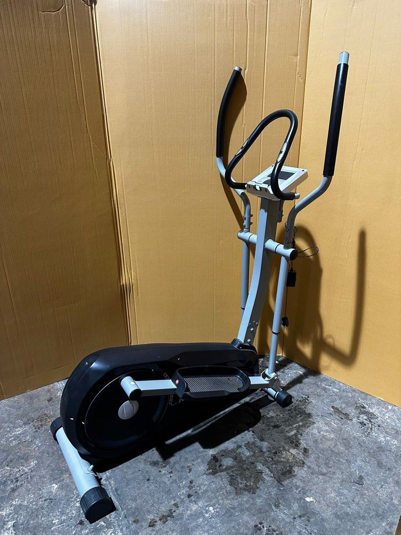 022406 6 Aibi Gym AB E880i Elliptical Cross Trainer 150