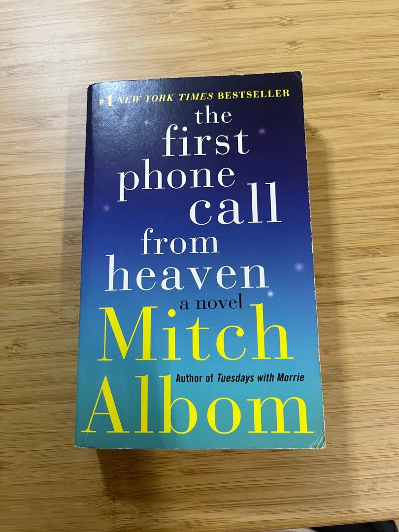 外文書 The First Phone Call from Heaven, 書籍、休閒與玩具, 書本及雜誌, 小說與非小說主題在旋轉拍賣