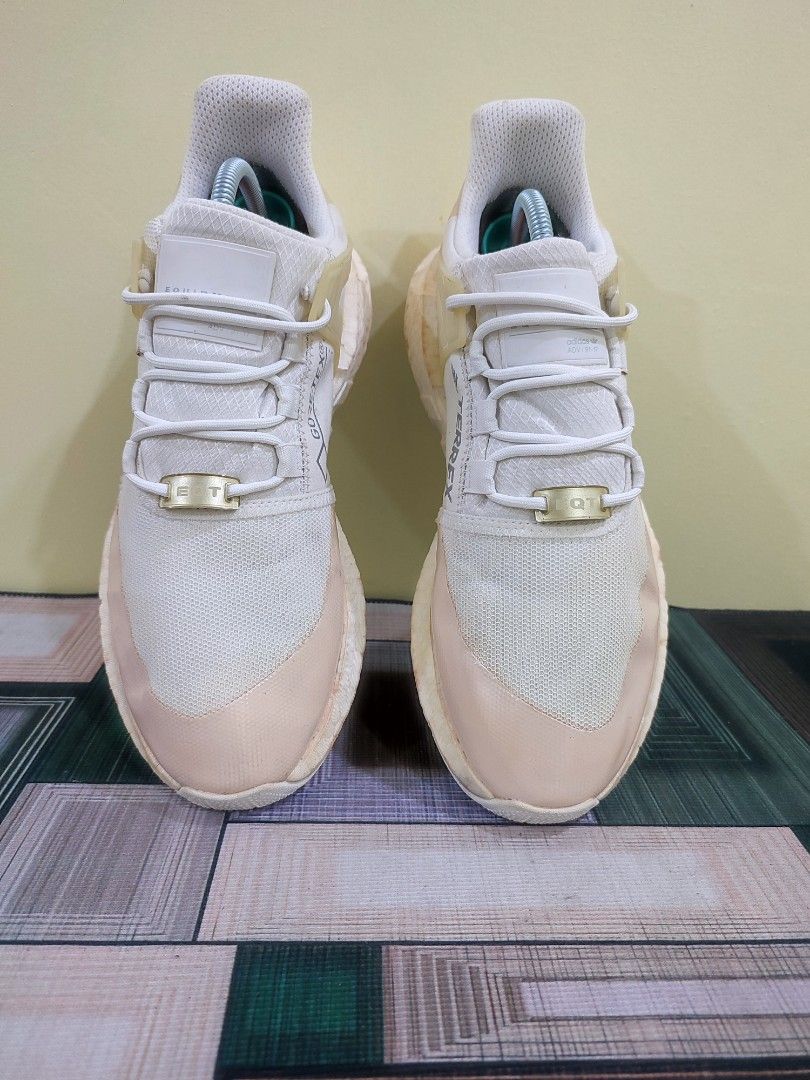Eqt terrex gore-tex boosts 2025