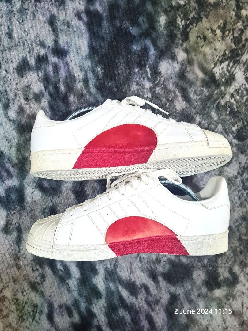 Superstar half heart deals