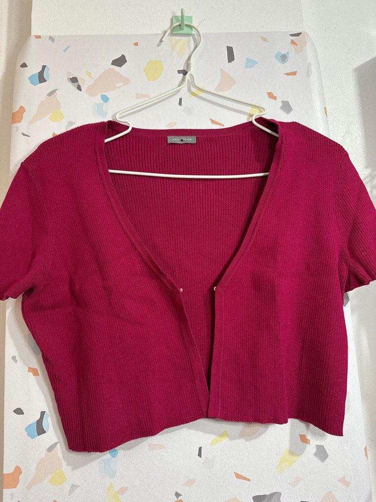 Ann Taylor knitted cardigan top (Category: Blouses) located in Makati City. Submitted by truthfairy (Listing ID 1306701538, Image 3). Description: Nice color, not faded soft and stretchable fabric can fit small to medium.