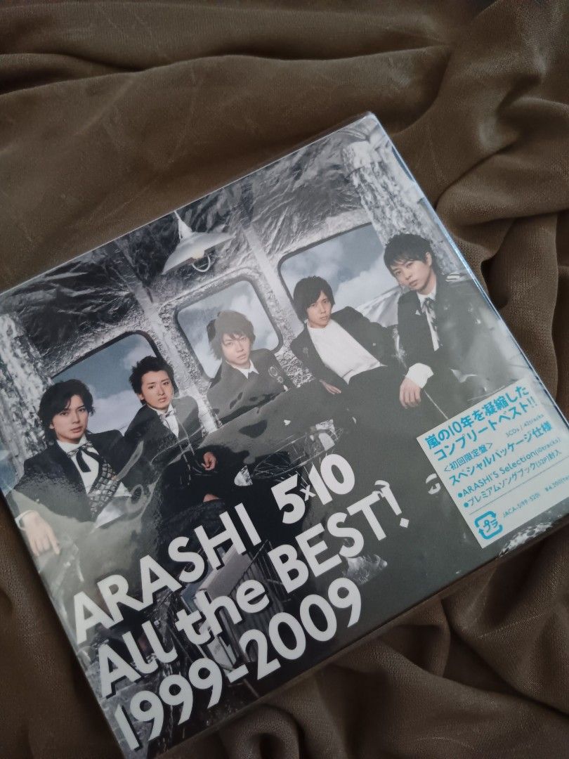 Arashi 5x10 All The BEST (Category: CDs & DVDs) located in Las Pinas. Submitted by 030700 (Listing ID 1306546668, Image 1). Description: 1999-2009 unsealed opened for the pictures.