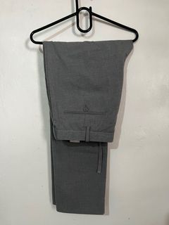 As pack Uniqlo smart ankle pants/chinos/trousers gray and army green/light green