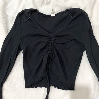 (Category: ) located in . Submitted by thriftingwithari (Listing ID 1306621109, Image 1). Description: .