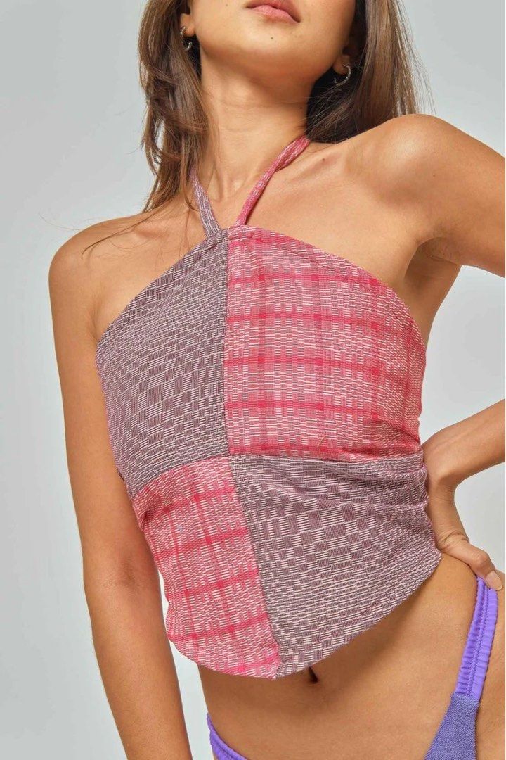 Blackbough Ofelia Halter Top (Category: Sleeveless) located in Quezon City. Submitted by desertflow (Listing ID 1306692053, Image 1). Description: Only used once Can fit XS-M.