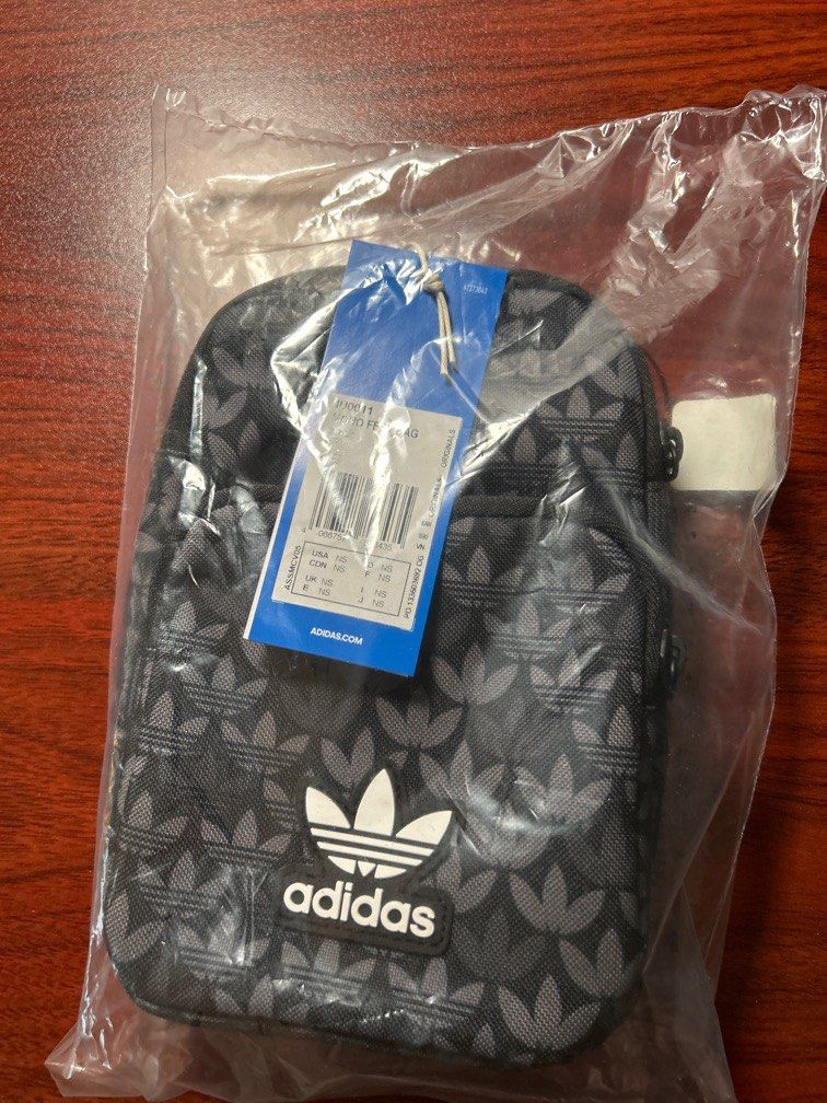 BNIP Adidas Mono Fest Bag Men s Fashion Bags Belt bags Clutches and Pouches on Carousell