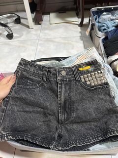 (Category: ) located in . Submitted by candybuys (Listing ID 1306648215, Image 1). Description: .