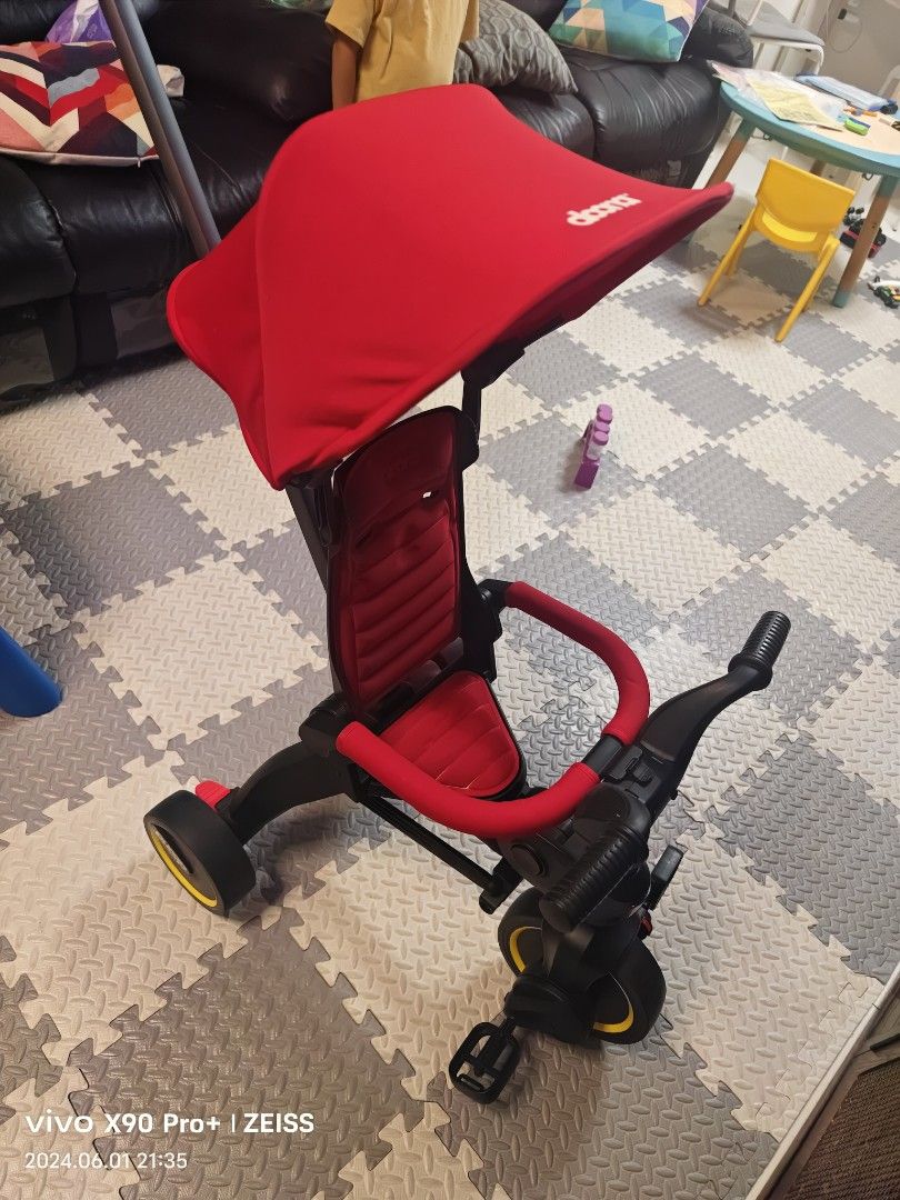 Doona S3 （分類：外出用品 - 嬰兒車）位於 Hong Kong。 由 kicheung82 提交（商品編號 1306529921，圖片 2）。簡介： S3, 屯門交收， 如圖。