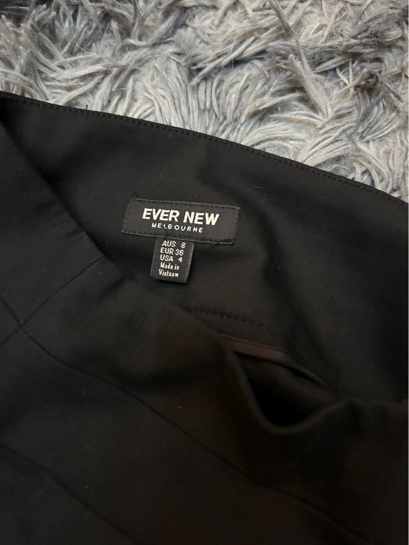Evernew Black Slacks (Category: Other Bottoms) located in San Pablo. Submitted by flohro (Listing ID 1306525138, Image 2). Description: Used once only Fits Small to Semi Medium.