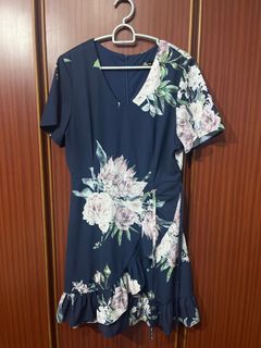 (Category: ) located in . Submitted by clothesxtings (Listing ID 1306668646, Image 1). Description: .