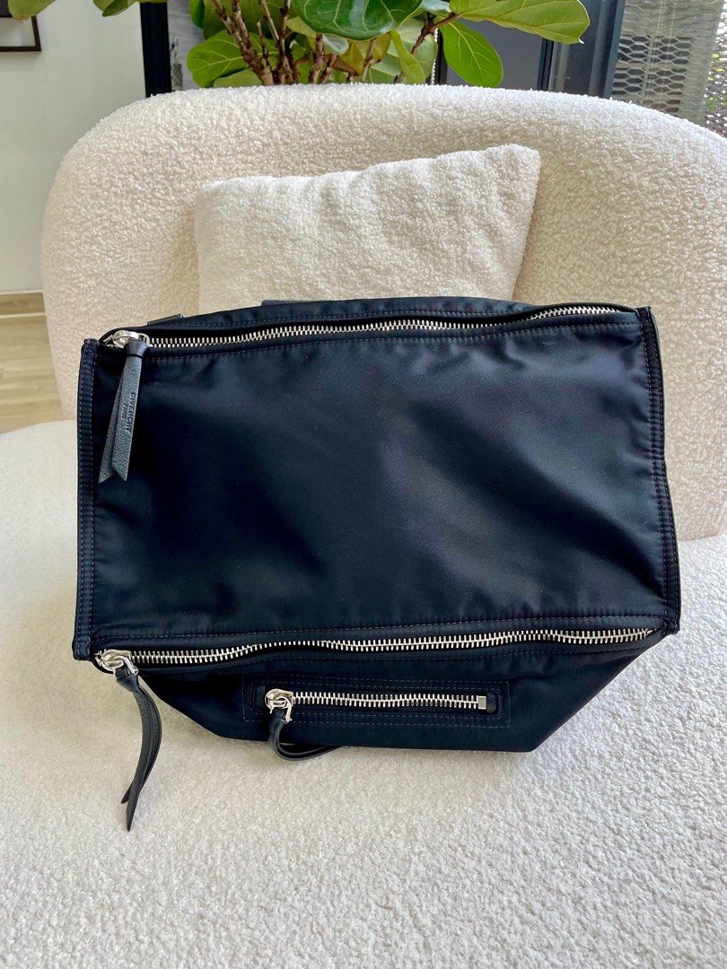 Givenchy Pandora Messenger Luxury Bags Wallets on Carousell