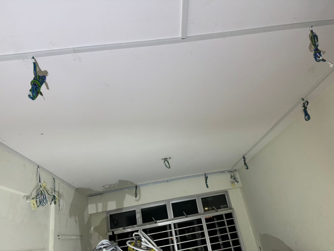 LEW LICENCE ELECTRICAL SERVICES/ WHOLE HOUSE REWIRING AND INSTALLATION