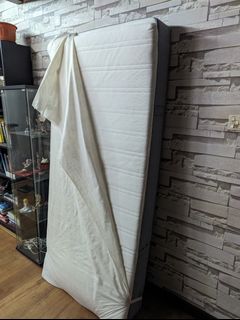 (Category: ) located in . Submitted by zihao96 (Listing ID 1306643143, Image 1). Description: .