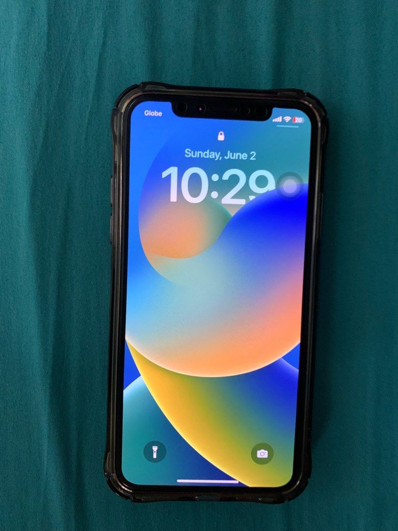 iPhone X 256 gb (Category: iPhone X Series) located in Cavite. Submitted by _dashhh (Listing ID 1306537030, Image 1). Description: pakibasa po maigi salamat - any sim will do - w/ true tone and face id - 100% bh (replaced) - issue: video recording audio (minsan sabog audio pero minsan naman hindi) - yung video record lang issue pero hindi nakakaapekto sa performace, smooth pa rin .