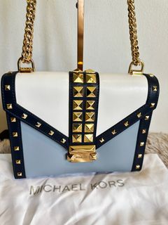 (Category: ) located in . Submitted by mayimbermae (Listing ID 1306631564, Image 1). Description: .