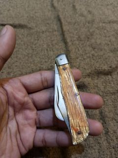 Old used pocket tool knife
