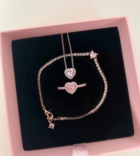 Pandora pink heart jewellery set