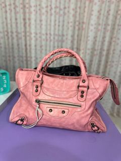 (Category: ) located in . Submitted by yukiko_ (Listing ID 1306676747, Image 1). Description: .