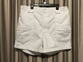 Plus Size White Cargo Shorts 40-42
