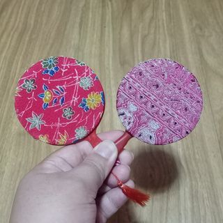 POCKET MIRROR WITH CLOTH COVER