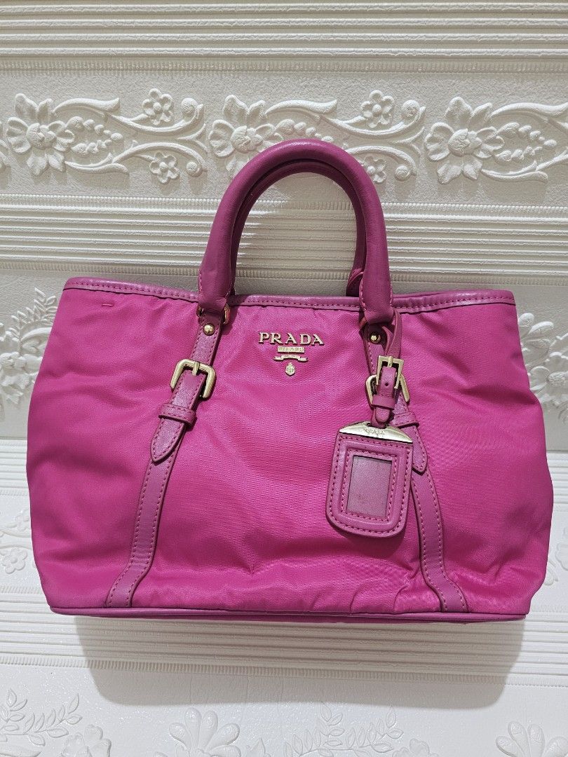 Prada nylon Hangbag/Slingbag (Category: Luxury Bags & Wallets) located in Manila. Submitted by zenhorse.118548 (Listing ID 1306653827, Image 1). Description: .