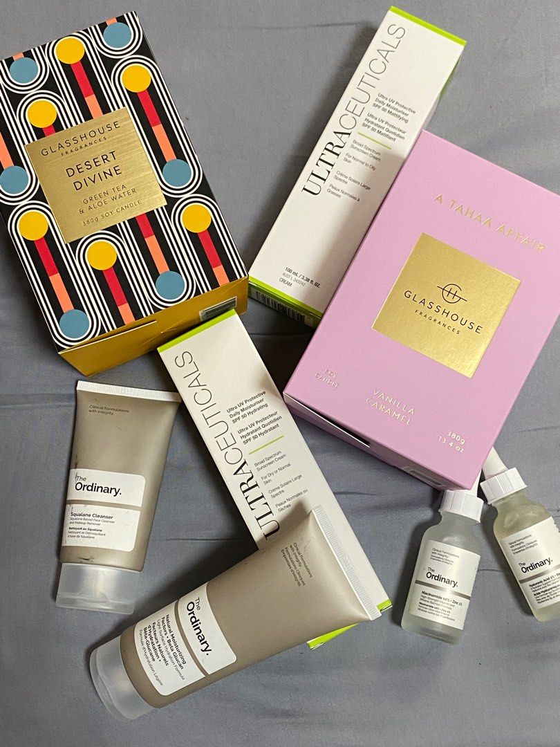 PRE-ORDER: Ultraceuticals Moisturizer with SPF30/50 (Category: Face Care) located in Paranaque City. Submitted by mskatareen (Listing ID 1306675499, Image 1). Description: -100g (travel friendly!) -Comes with spf30 or spf50! -Lightweight moisturizer that’s friendly for Philippine weather Can also get theordinary products.