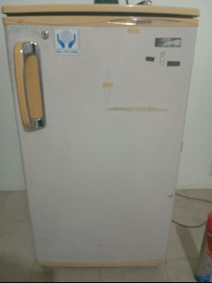 Sanyo fridge for Sale