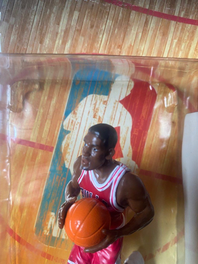 Scottie Pippen starting lineup (Category: Vintage Collectibles) located in San Fernando. Submitted by collecatoy (Listing ID 1306543892, Image 2). Description: .