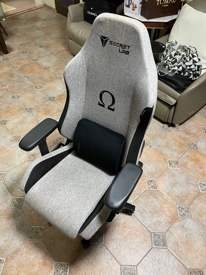 Titan Chair Cookies And Cream Secret Lab Secretlab TITAN Evo
