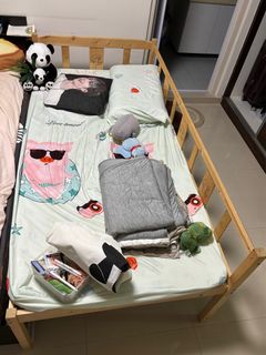 (Category: ) located in . Submitted by thereisabird (Listing ID 1306640892, Image 1). Description: .