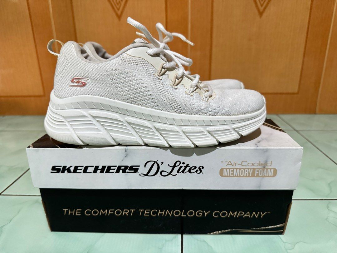 Beli Sepatu Skechers Vapor Foam Men's Sneakers Black