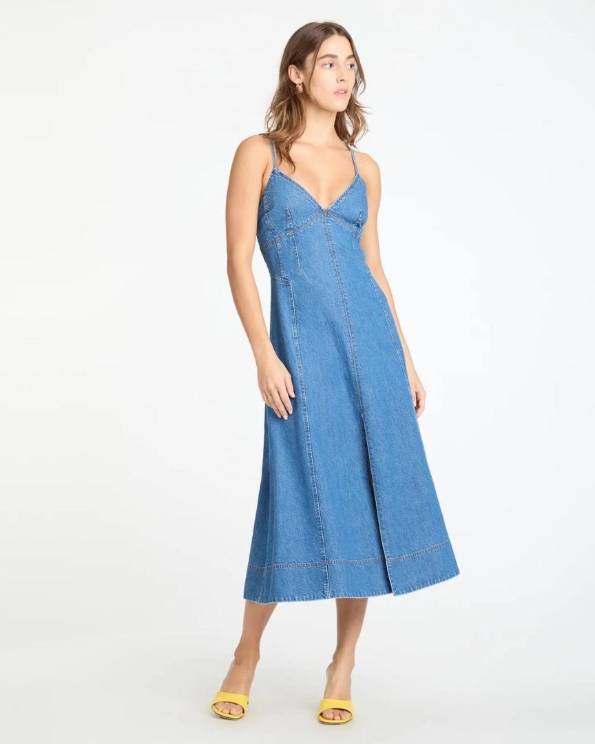 Tanya Taylor Hendrix Denim Midi Dress in Indigo Blue, Women's Fashion,  Dresses & Sets, Dresses on Carousell
