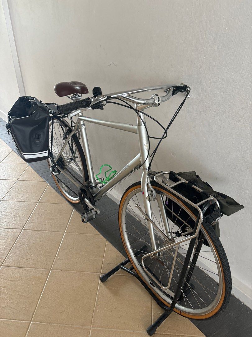 Trek commuter bike on sale