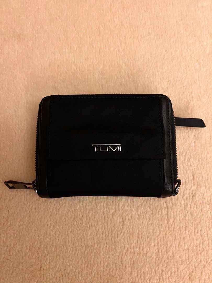 Voyageur wallet sale