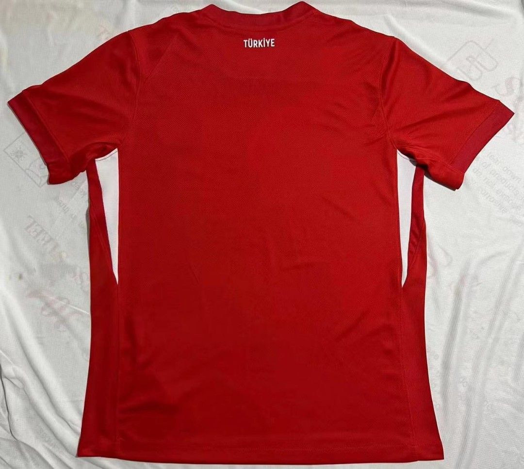 Turkey home euro fans issue 2024, Men's Fashion, Activewear on