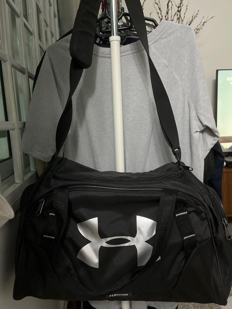 Under armour storm small gym duffle bag in black Women's Fashion - Main Image