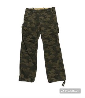 Uniqlo Cargo Pants Camouflage