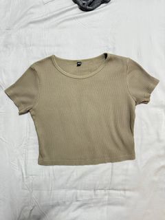 Uniqlo Olive Green Ribbed Crop Shirt