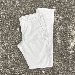 Uniqlo Slim Fit Chino Pants