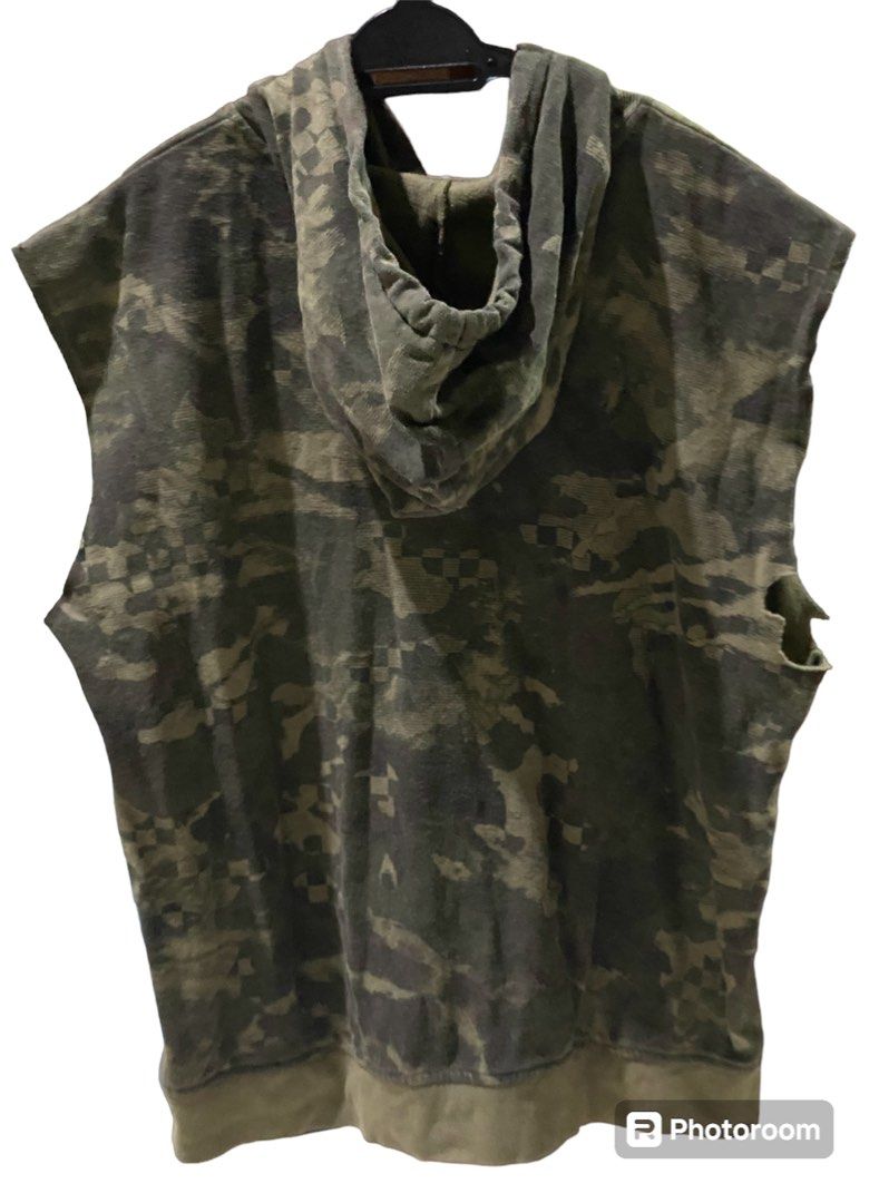 Vans sleeveless hoodie top