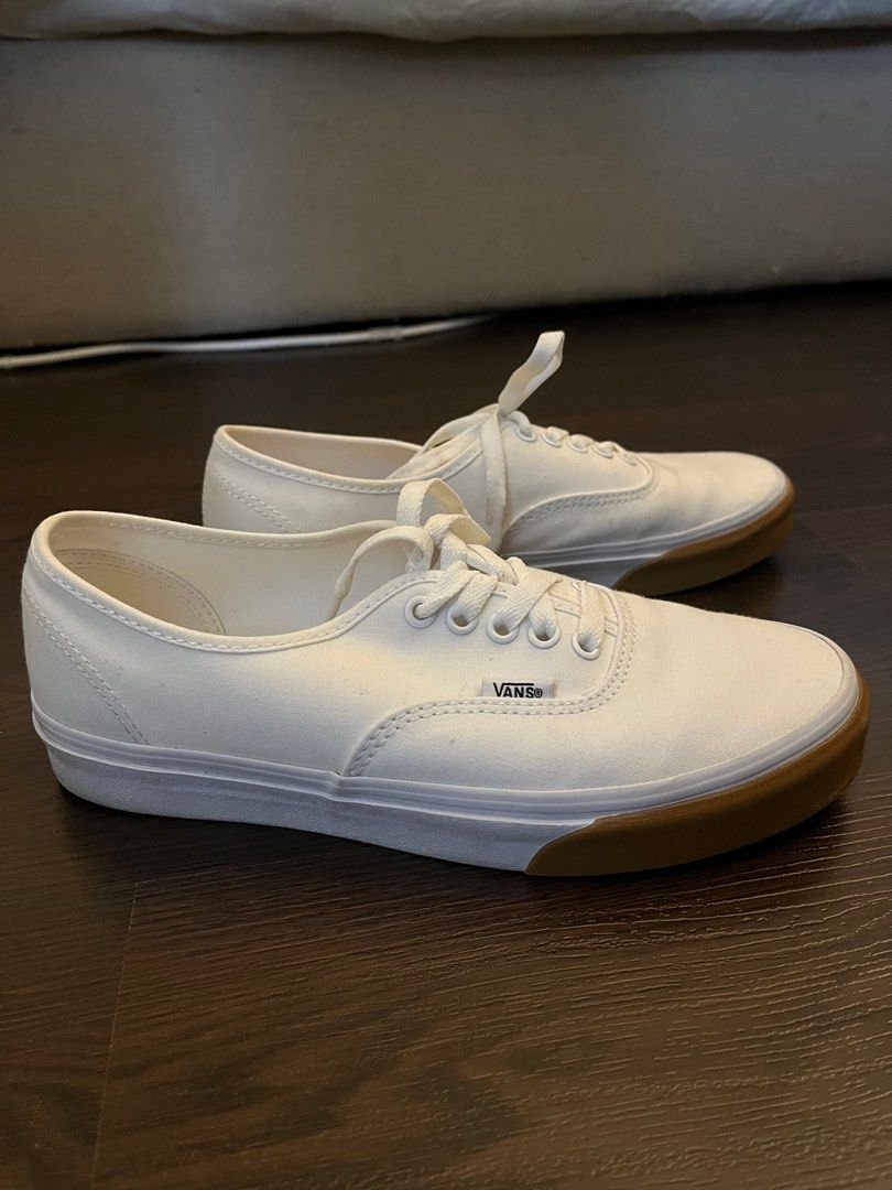 White vans with gum bumper on sale